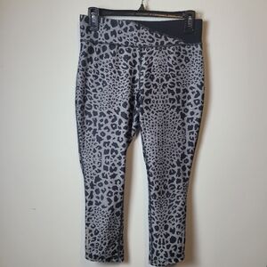 Nike Running legging crop pant workout grey black animal print womens small